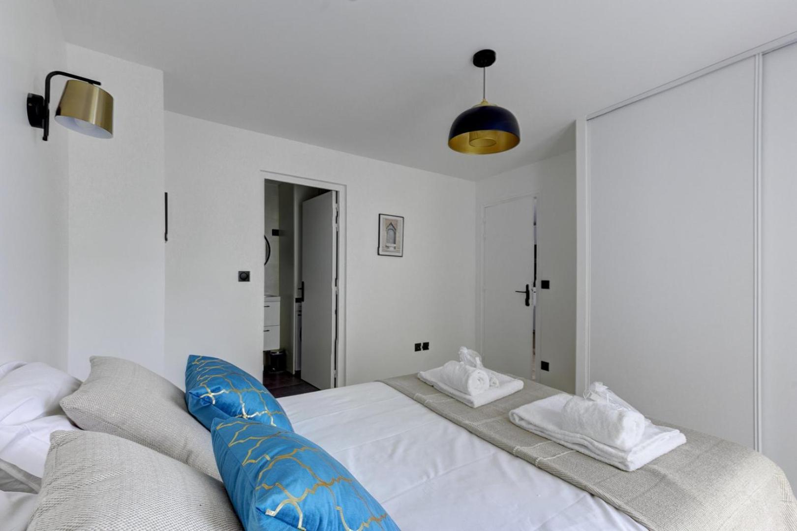 322 Suite Fes - Superb Apartment Suresnes Dış mekan fotoğraf